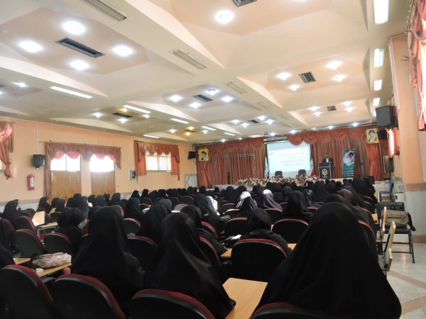 برپایی جلسه توجیهی هسته گزینش با دانشجویان ورودی 98