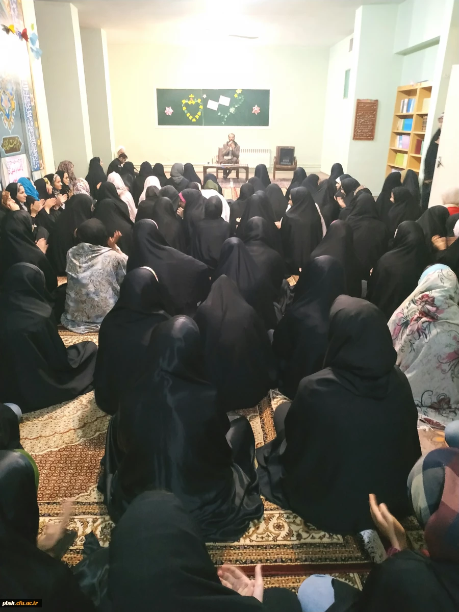 برگزاری برنامه سخنرانی و اجرای مولودی به مناسبت هفته وحدت و میلاد با سعادت حضرت محمد مصطفی خاتم النبیین (ص)