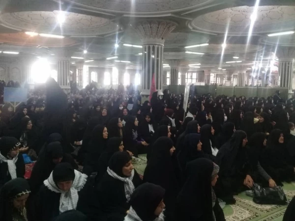 تجمع ۱۰ هزار نفری بسیجیان