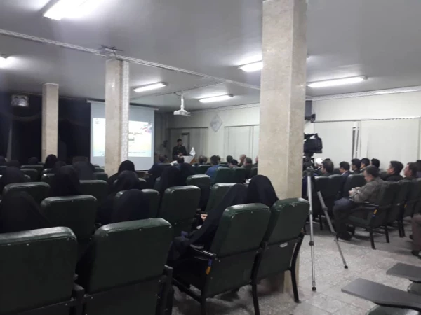 نشست هم اندیشی اساتید دانشگاه فرهنگیان با موضوع دستاوردهای چهل ساله بسیج