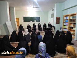 نشست صمیمانه مسئولان و دانشجومعلمان پردیس باهنر