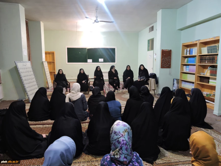 نشست صمیمانه مسئولان و دانشجومعلمان پردیس باهنر