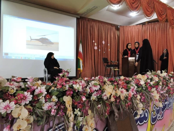 برگزاری جشنی به مناسبت روز مادر و ولادت با سعادت حضرت فاطمه (س)