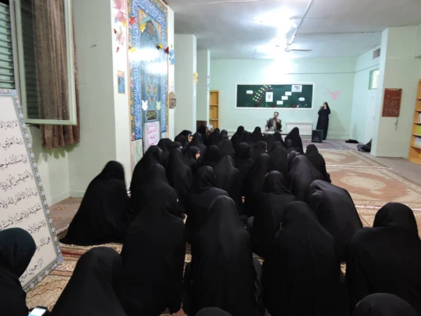 نشست پرسش وپاسخ با موضوع مشارکت مردمی، اقتدار ملی