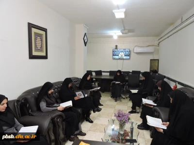 برگزاری محفل انس با قرآن در پردیس شهید باهنر