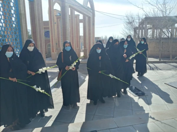 زیارت قبور مطهر شهدا به مناسبت گرامیداشت16 آذر و روز دانشجو 4