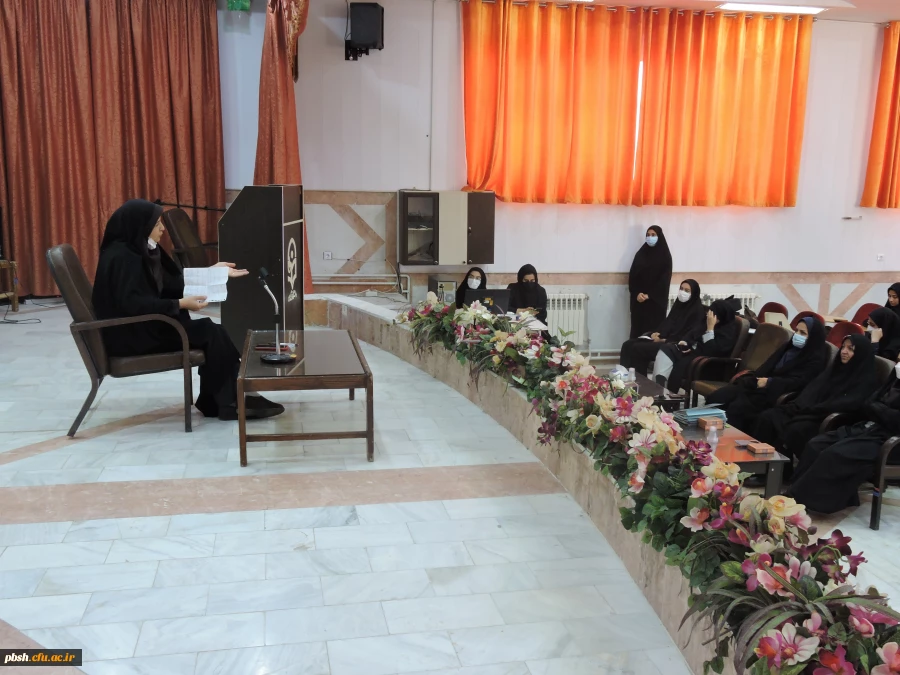 برگزاری نشست پرسش و پاسخ مسئولین و دانشجویان به مناسبت هفته سراهای دانشجویی 3