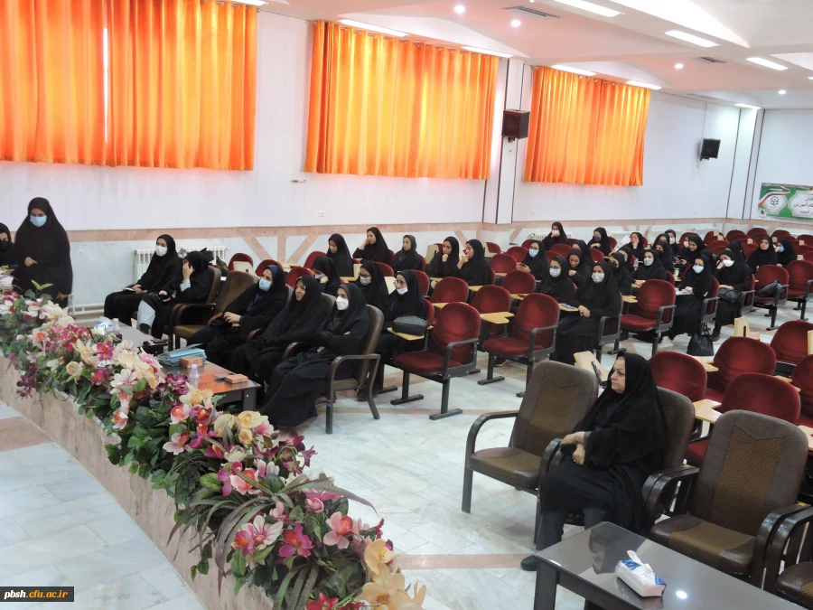 برگزاری نشست پرسش و پاسخ مسئولین و دانشجویان به مناسبت هفته سراهای دانشجویی 4